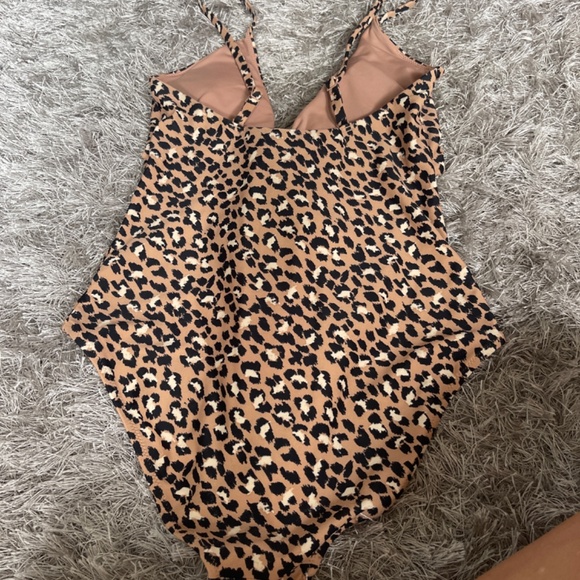 Aerie Cut Out Wrap Around Tie Front One Piece Full Coverage Swimsuit - Picture 4 of 6